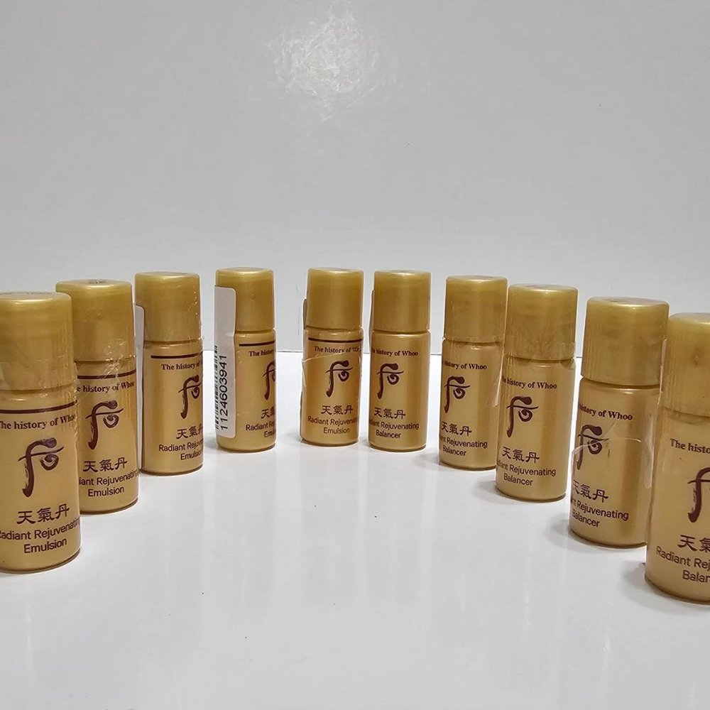 The History of Whoo -Cheongidan Balancer& Emulsion mini size set 10pcs